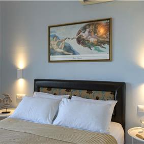 3 bedroom villa with pool and sea views in Barbati, Corfu, sleeps 8